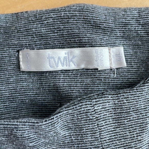 Simons skater skirt - Picture 2 of 3